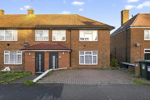 Gosforth Lane, Watford, WD19