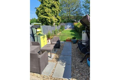 3 bedroom end of terrace house for sale, Delville Road, Wednesbury, WS10