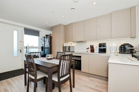 undefined, 6 Epsom Road, Watford, WD18