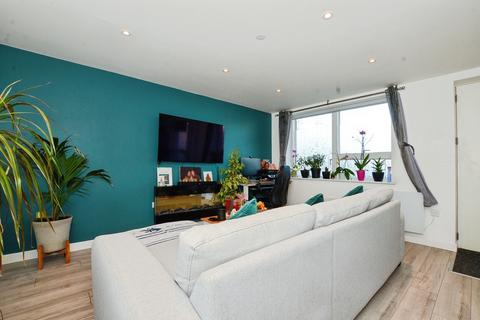 undefined, 6 Epsom Road, Watford, WD18