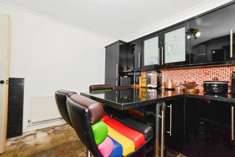 1 bedroom ground floor maisonette for sale, Chalk Hill, Watford, WD19