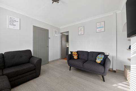 3 bedroom semi-detached house for sale, Shenley Road, Borehamwood, WD6