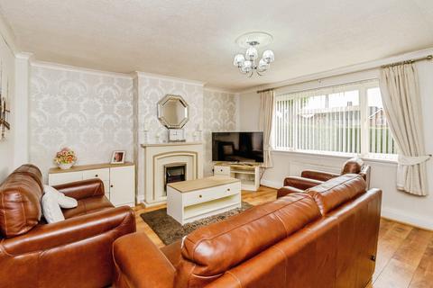 4 bedroom semi-detached house for sale, Beech Road, Wednesbury, WS10