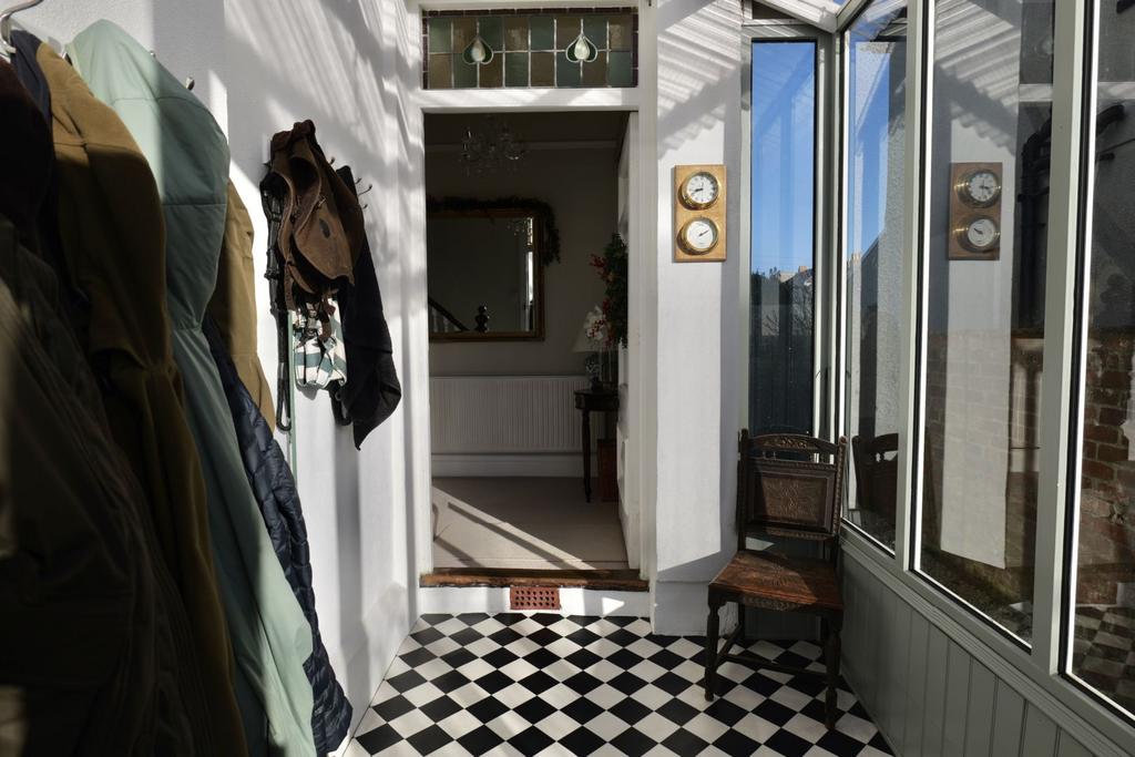 Entrance Porch