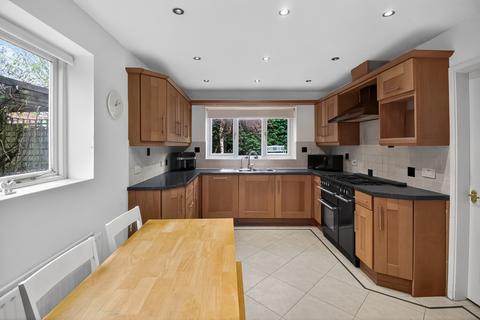 5 bedroom detached house for sale, New College Close, Walsall, WS1