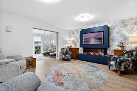 4 bedroom detached house for sale, Vicarage Gardens, Tavistock, PL19