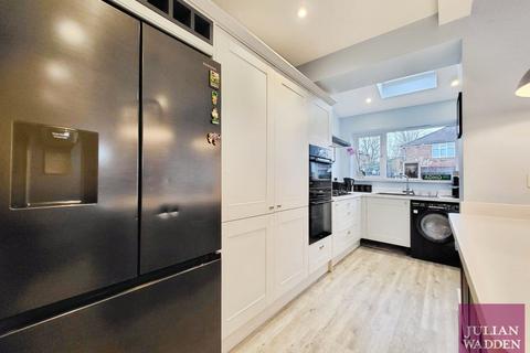 3 bedroom semi-detached house for sale, Deane Avenue, Cheadle, Stockport, SK8