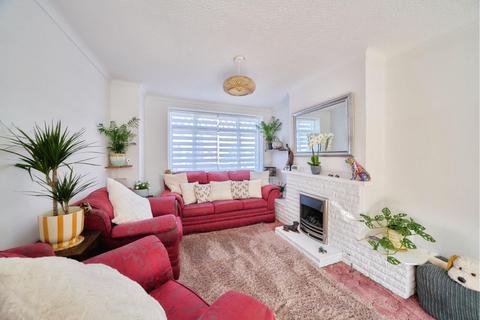 3 bedroom semi-detached house for sale, Letchworth Avenue, Feltham, TW14