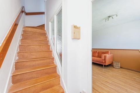 2 bedroom terraced house for sale, Sonning Gardens, Hampton, TW12