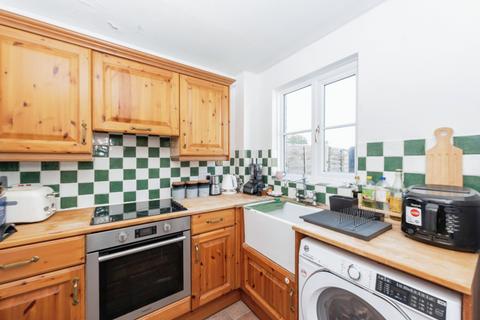2 bedroom terraced house for sale, Sonning Gardens, Hampton, TW12