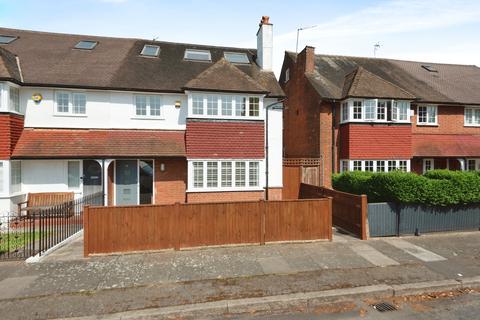 undefined, Tangier Road, Richmond, TW10