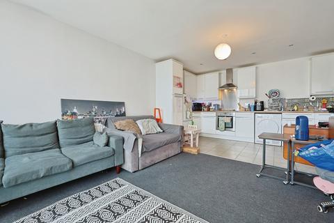 2 bedroom apartment for sale, Ealing Road, Brentford, TW8