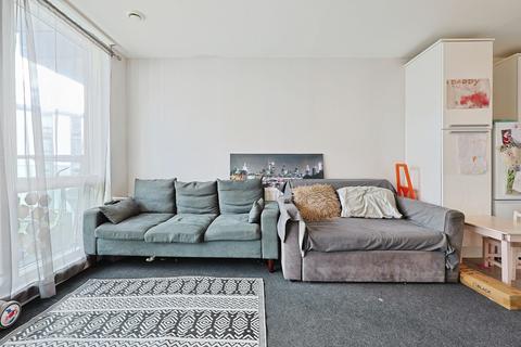 2 bedroom apartment for sale, Ealing Road, Brentford, TW8
