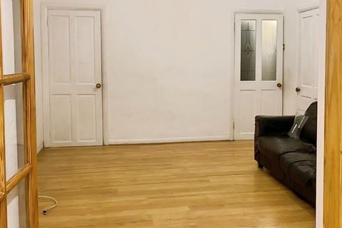 undefined, Lloyds Villas, Roman Road, London