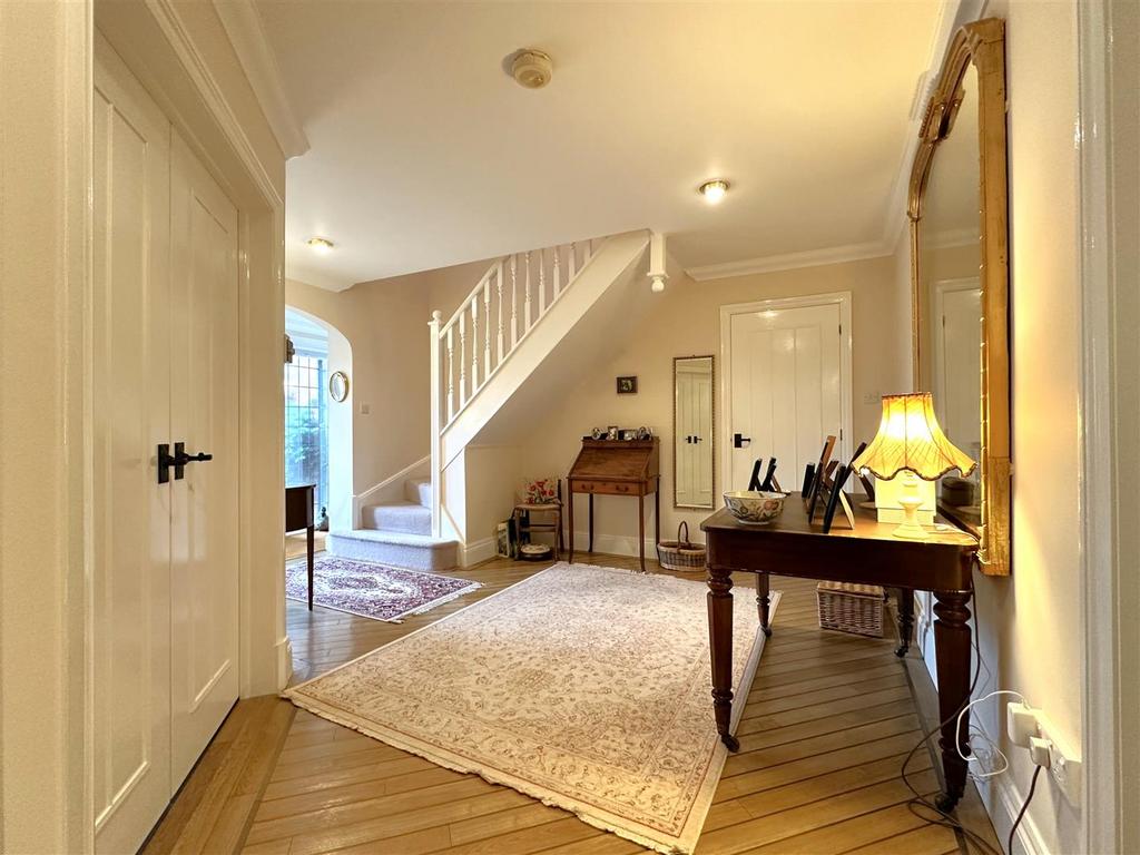 Reception Hall 843
