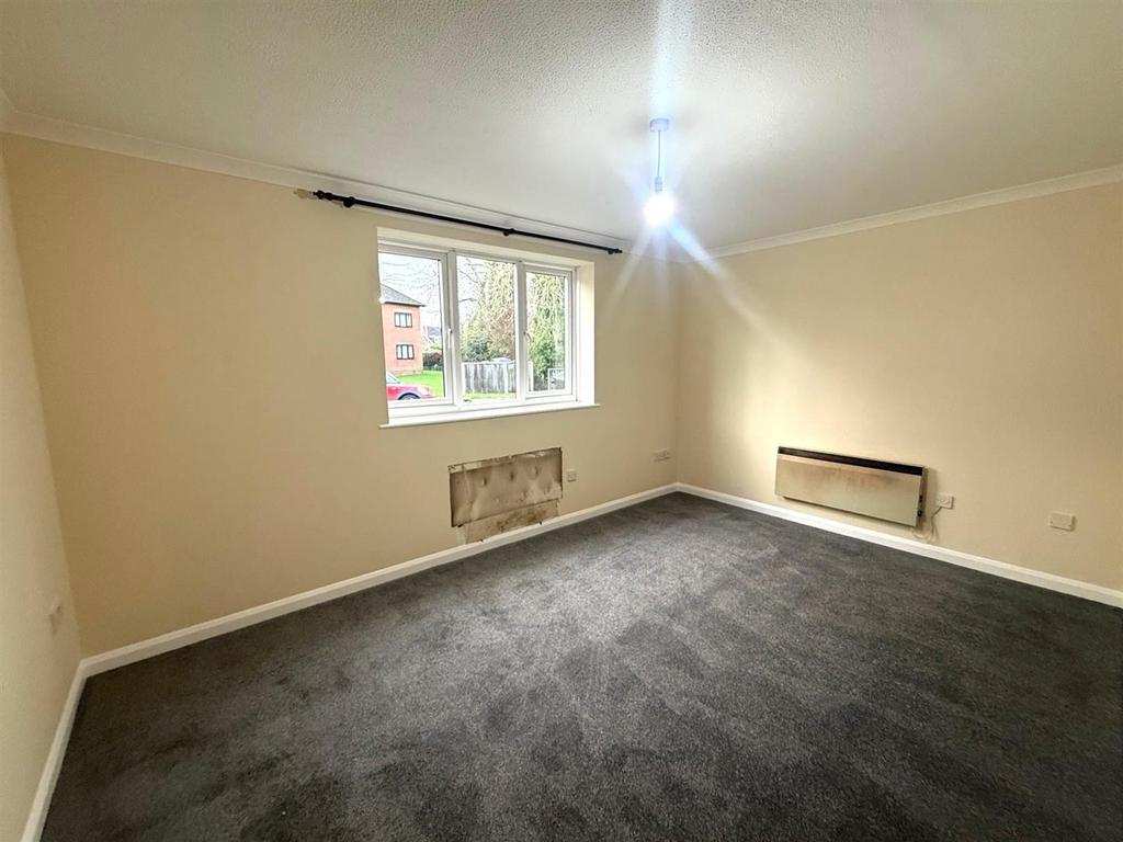 Living Room.jpg