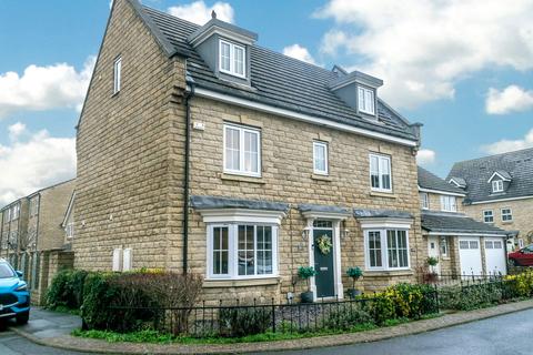 undefined, Birkhead Close, Highburton, HD8