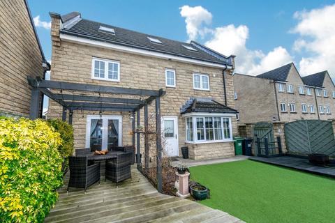 undefined, Birkhead Close, Highburton, HD8
