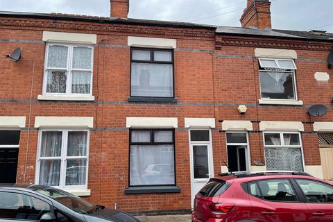 2 bedroom house to rent, Oakley Road, Leicester