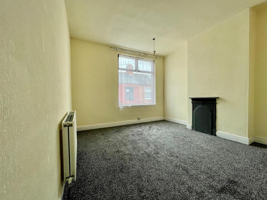 Bedroom 1 Front