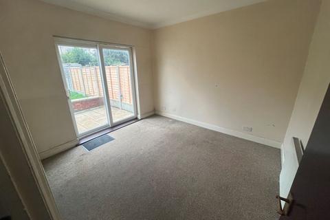 3 bedroom terraced house for sale, Holmwood Road, Ilford IG3