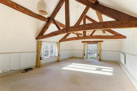 undefined, Alkerton, Eastington, Stonehouse