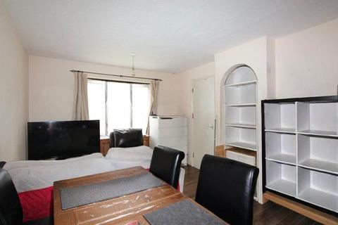 undefined, Maltby Drive, Enfield, EN1