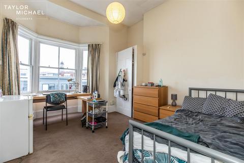 1 bedroom in a house share to rent, Powis Grove, Brighton