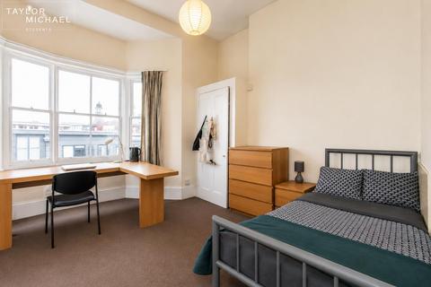 1 bedroom in a house share to rent, Powis Grove, Brighton
