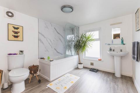 1 bedroom flat to rent, Shakespeare Road, London, SE24