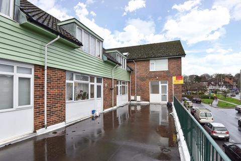 undefined, Chenies Parade,  Little Chalfont,  HP7