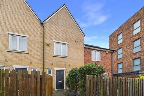 2 bedroom terraced house for sale, Rannoch Street, Tilehurst, Reading, RG30