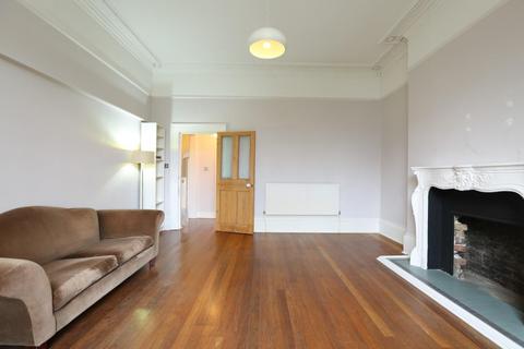 1 bedroom apartment to rent, Camberwell Grove SE5 8RH