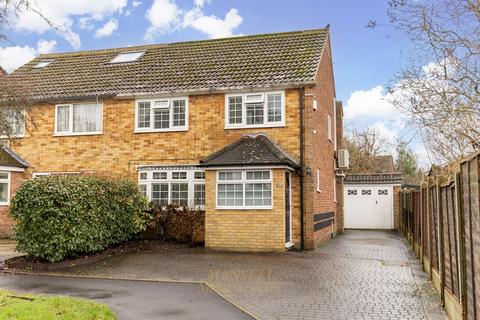 undefined, Browning Close, Crawley RH10
