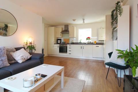 2 bedroom coach house for sale, Planets Way, Biggleswade SG18