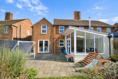 undefined, Churchill Crescent, Thame, OX9 3JN