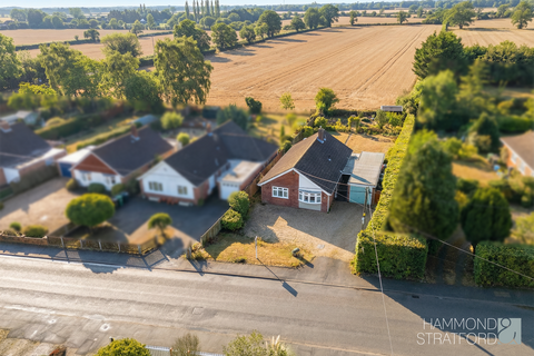 3 bedroom detached bungalow for sale, New Road, Hethersett