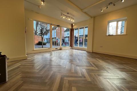 Retail property (high street) to rent, 39 Bell St Sawbridgeworth CM21 9AR