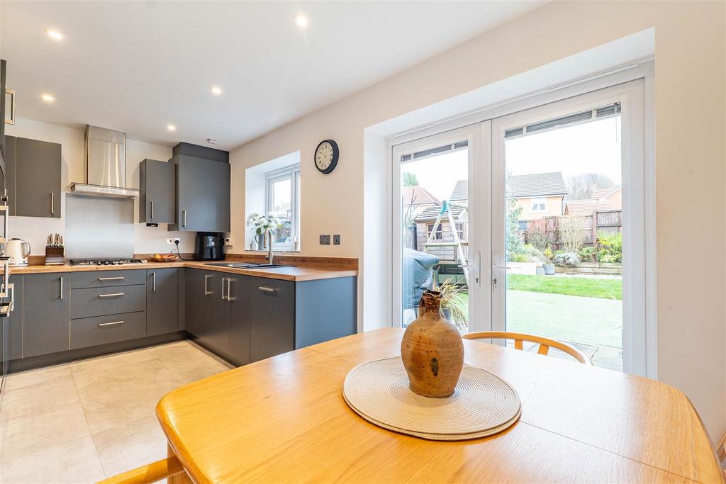 Kitchen/Breakfast Room