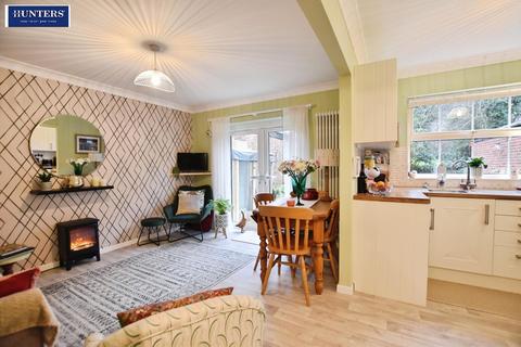 2 bedroom detached bungalow for sale, Rileston Place, Scunthorpe