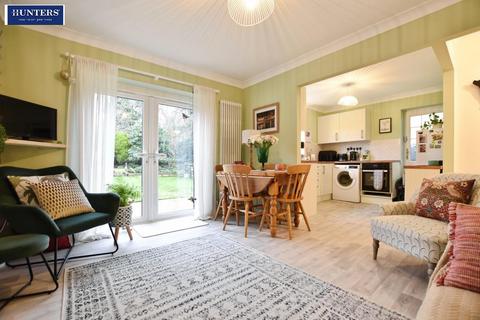 2 bedroom detached bungalow for sale, Rileston Place, Scunthorpe