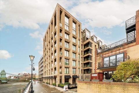 2 bedroom flat for sale, Crisp Road, London W6