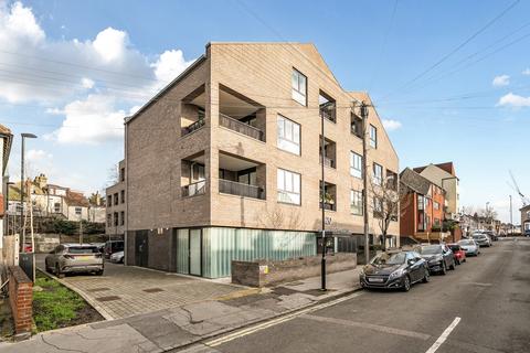 1 bedroom apartment for sale, Chipstead Avenue, Thornton Heath