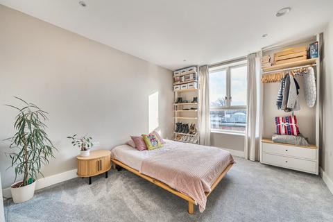 1 bedroom apartment for sale, Chipstead Avenue, Thornton Heath