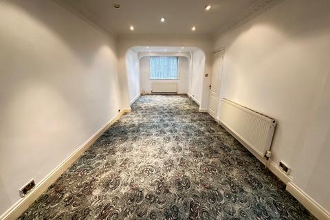 undefined, Granby Road, Luton, Bedfordshire, LU4 9SZ
