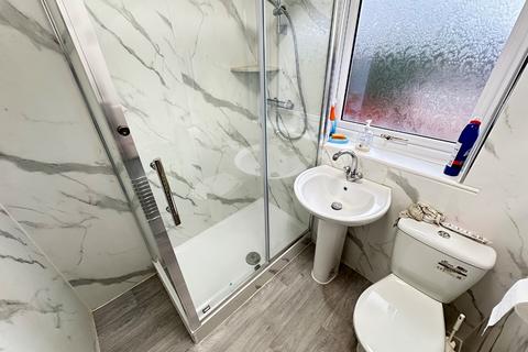 undefined, Granby Road, Luton, Bedfordshire, LU4 9SZ