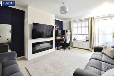 2 bedroom terraced house for sale, Malling Walk, Scunthorpe