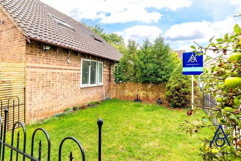 undefined, Willow Drive, Oxfordshire OX26