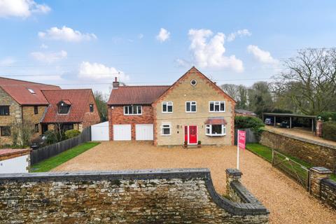 4 bedroom detached house for sale, Low Road, Barrowby, Grantham, Lincolnshire, NG32
