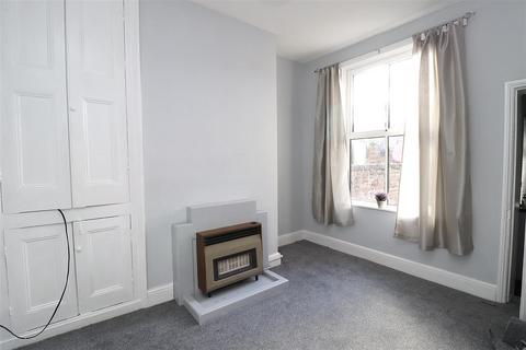 2 bedroom terraced house to rent, Granville Terrace, York